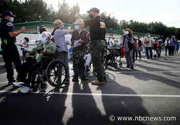 No stockpile? Governors hit Washington as vaccine chokepoints pile up