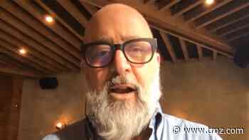 Andrew Zimmern Says Prisoners Need Better Food, Even Capitol Rioters