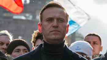 Putin critic Alexei Navalny to return to Russia amid threat of arrest