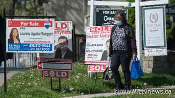Canadians leaving big cities at record numbers: Statistics Canada
