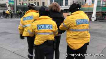 Saturday's anti-lockdown protests downtown were 'not safe,' Toronto mayor says