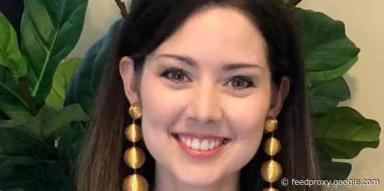 A Poshmark seller nabbed over $12,000 by buying stock in the company's successful IPO. Here's how she did it.