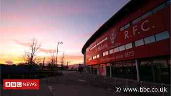 Covid-19: St Helens rugby league stadium to host mass vaccinations - BBC News