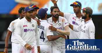 Series remains in balance with India needing 328 to beat Australia in final Test