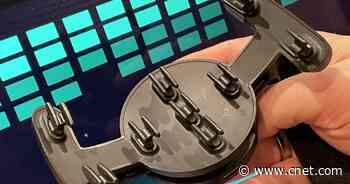 Controlling VR with my mind: NextMind's dev kit shows me a strange new world     - CNET