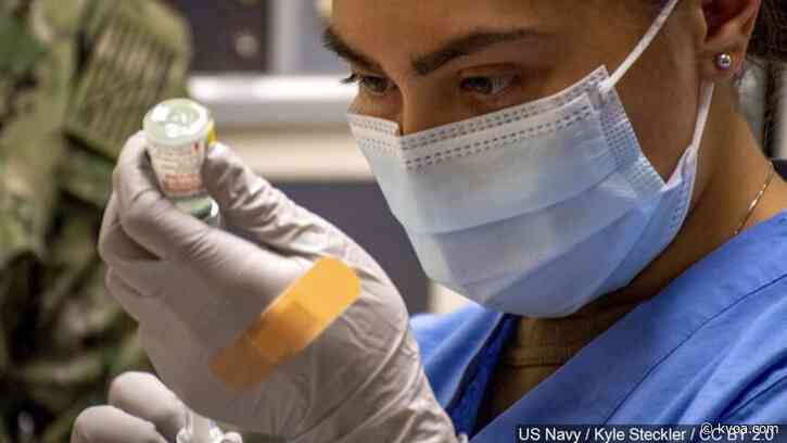 California urges stop to 300K vaccines after some fall ill