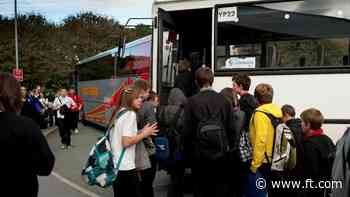 UK coach sector warns of deepening crisis amid schools closures