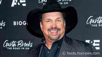 Garth Brooks' upcoming Biden inauguration performance receives mixed reaction from fans