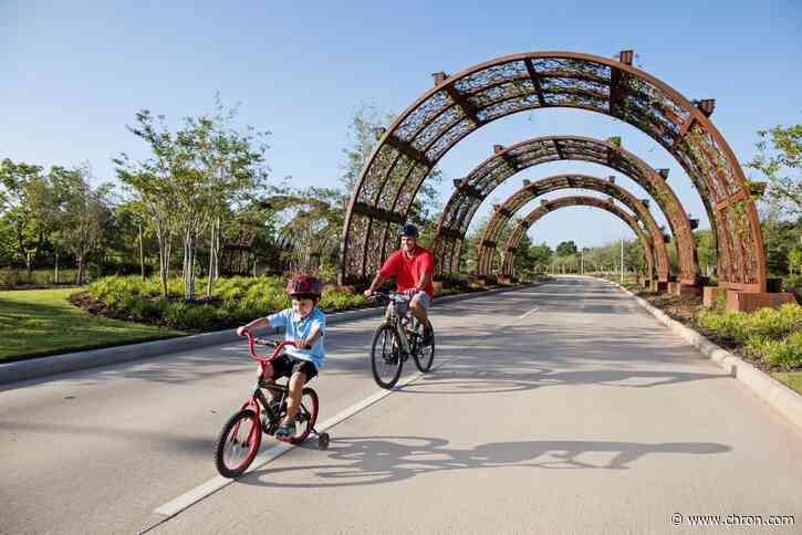 Luxury abounds in Katy’s Cane Island (Sponsored)
