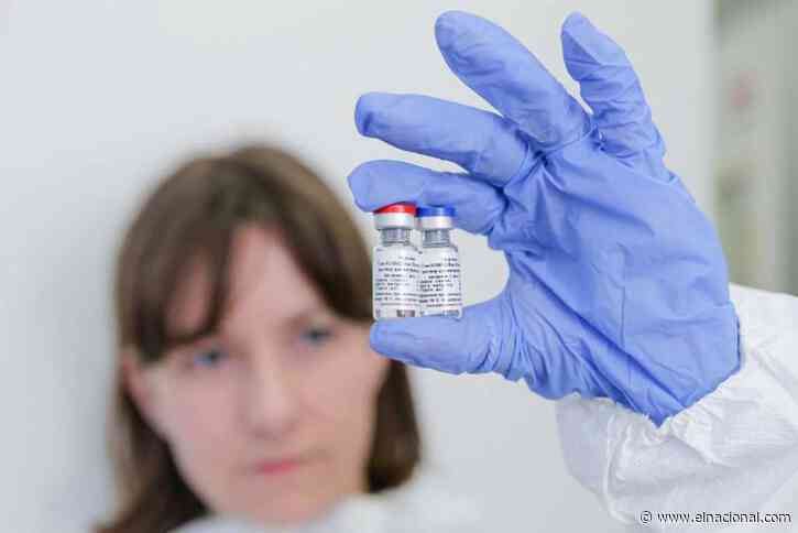Rusia afirma que su segunda vacuna, EpiVacCorona, tiene una eficacia del 100%