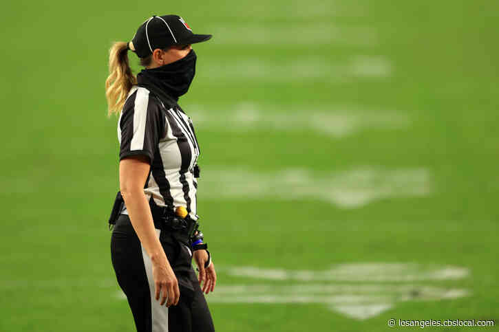 Sarah Thomas To Become First Woman To Officiate Super Bowl As NFL Announces Super Bowl LV Crew