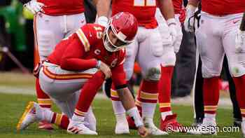 Sources: Mahomes clears steps, still in protocol