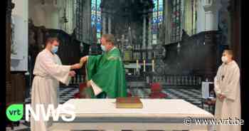 Parochie Buggenhout-Lebbeke zoekt extra volgers om mis te kunnen streamen via YouTube - VRT NWS