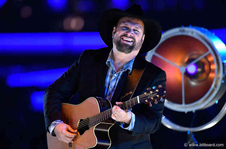 Garth Brooks Sings ‘Amazing Grace’ at President Biden’s Inauguration