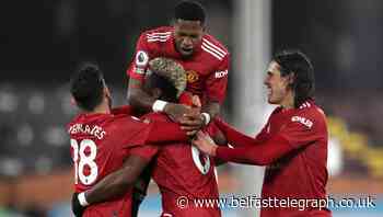 Paul Pogba sends Manchester United back to the top with stunning strike