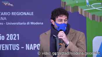 Modena, CIro Ferrara leggenda della Serie A in visita al Policlinico - Gazzetta di Modena