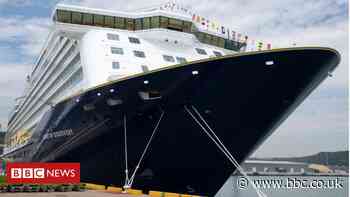 Saga cruises says all customers must be vaccinated
