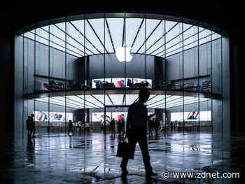 Apple gearing up to release 'expensive' VR headset as early as 2022