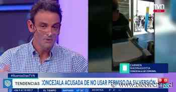 "Los encuentro sucios": hija de concejala de Coronel irrumpió en tensa entrevista tras acusación - BioBioChile