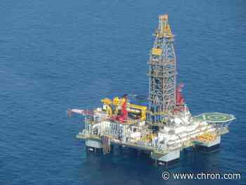 SpaceX to convert offshore oil platforms into spaceports