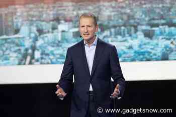 Volkswagen CEO takes a dig at Tesla CEO Musk on Twitter