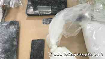 Police seize £250,000 worth of suspected cocaine