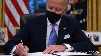 Biden mandates masks and quarantines for travellers to U.S. under new COVID-19 strategy