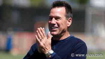 Vikings OC Kubiak, 59, retires from NFL again