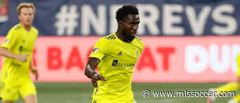 Houston Dynamo acquire midfielder Derrick Jones from Nashville SC via trade - MLSsoccer.com