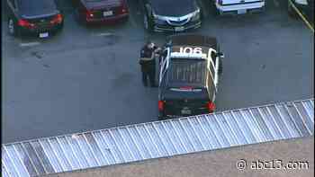 15-year-old shot in the leg in southwest Houston - KTRK-TV