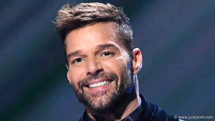 Ricky Martin Bleached His Beard & Looks So Different Now!
