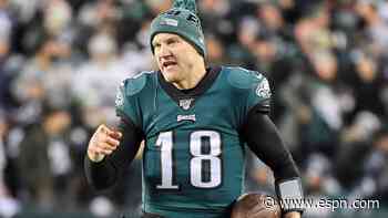 Texans interview QB McCown, Caldwell for HC job