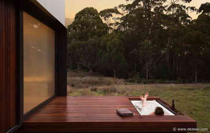 Ten bathrooms designed to take advantage of the view