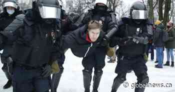 Russian police arrest 350 protesters demanding Alexei Navalny’s release