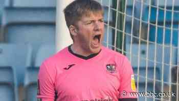 Jokull Andresson: Morecambe sign Reading goalkeeper on emergency loan