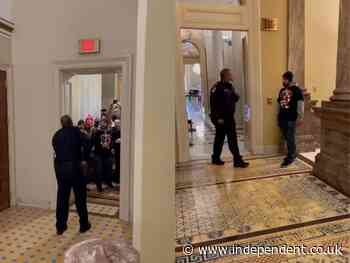 Bill introduced to award Congressional medal to Capitol police officer who led rioters away from chamber