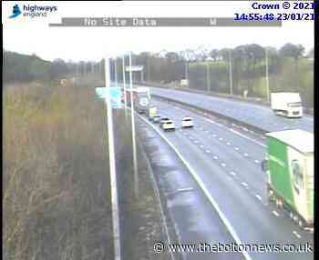 Serious crash on M6 closes all lanes in both directions