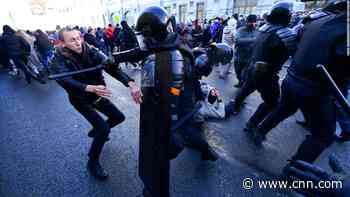 Wife of dissident Alexey Navalny among hundreds held as protests hit Russia