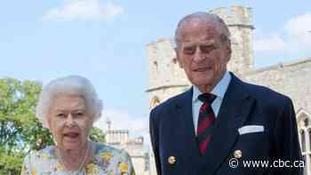 Why the Queen let it be known she's had the COVID-19 vaccine