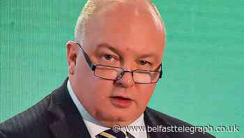 Police Federation for Northern Ireland calls for officers to be fast-tracked for Covid-19 jabs