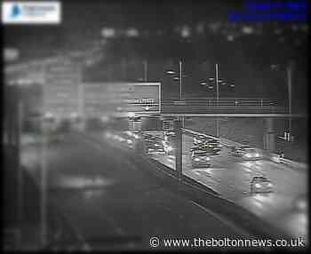 Four car crash halted traffic on M62