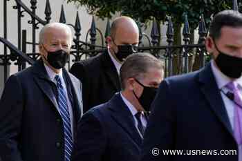 Biden to Reinstate COVID Travel Rules, Add South Africa