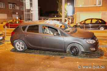 Auto vat vuur in Hoboken: brandversnellers gevonden (Hoboken) - Gazet van Antwerpen Mobile - Gazet van Antwerpen