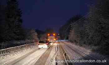 London warned of treacherous sub-zero conditions after snow