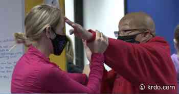 Martial arts studio adjusts women's self-defense clinic amid COVID - KRDO