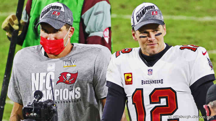 Tom Brady, Rob Gronkowski Recreate ‘Bad Boy For Life’ After Punching Super Bowl Ticket