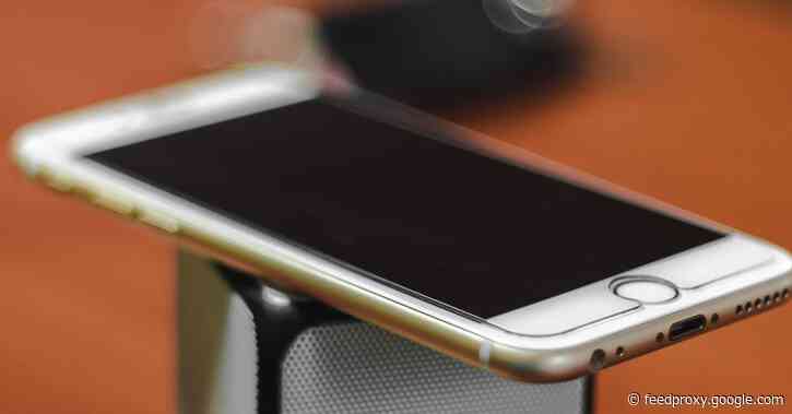 Apple hit with another lawsuit over iPhone batterygate, seeking $73 million in damages for users