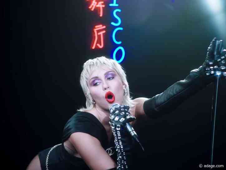 Citi sticks with Justin Thomas and Twitter asks users to flag misinformation: Tuesday Wake-Up Call