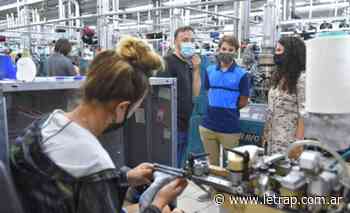 Otermín destacó la vacunación en Saavedra, Coronel Suárez y Tres Lomas - Letra P