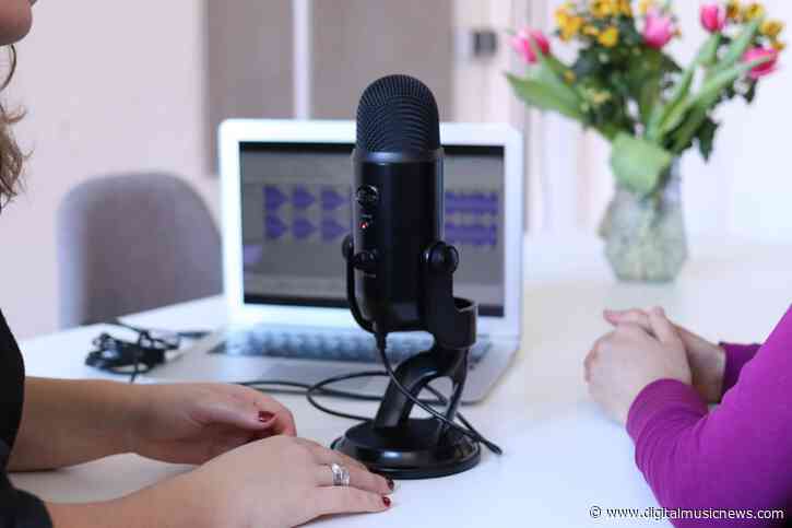 The Top 1% of Podcasts Receive 99% of Downloads, Report Reveals